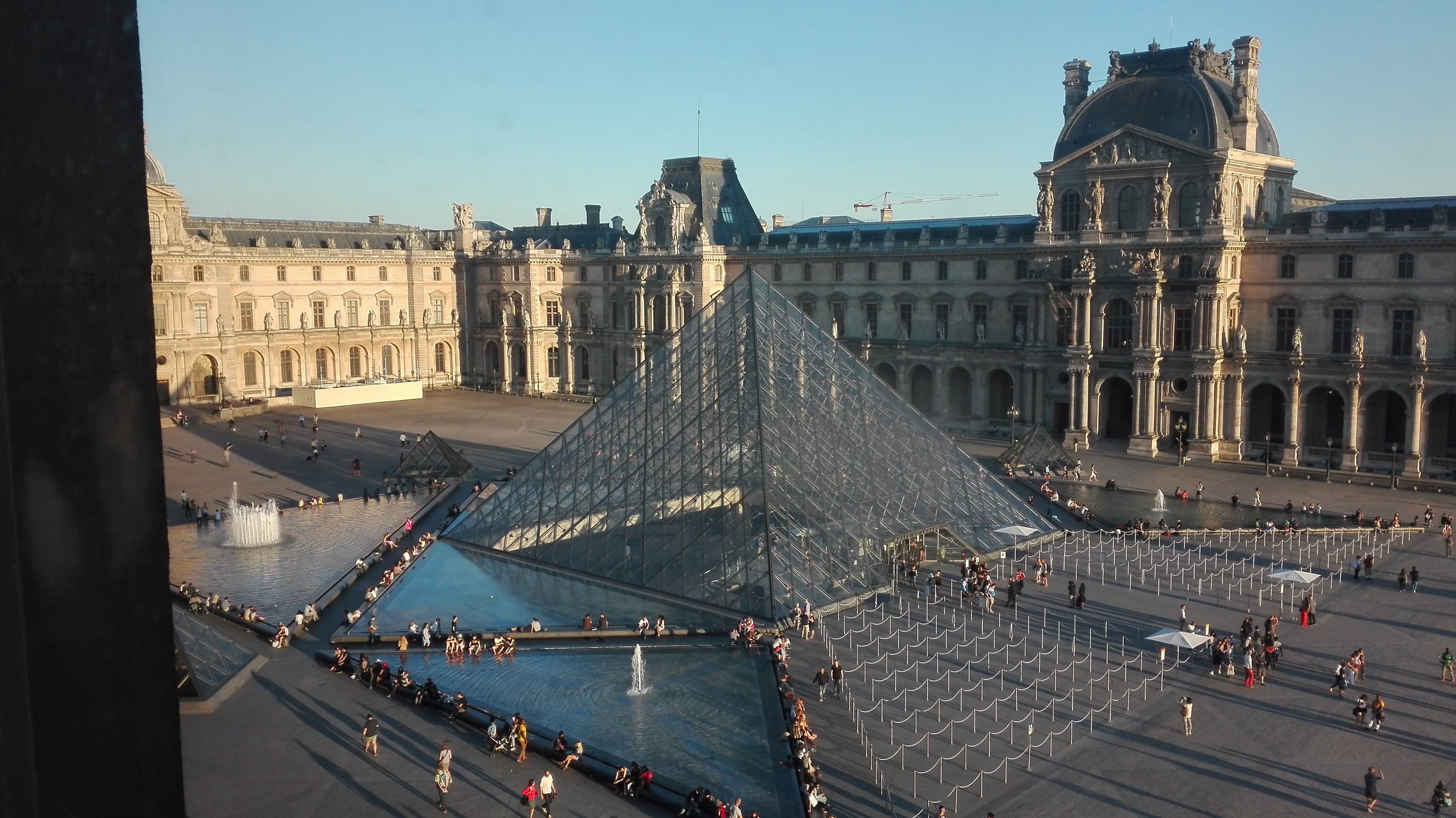 Extérieurs du Louvre